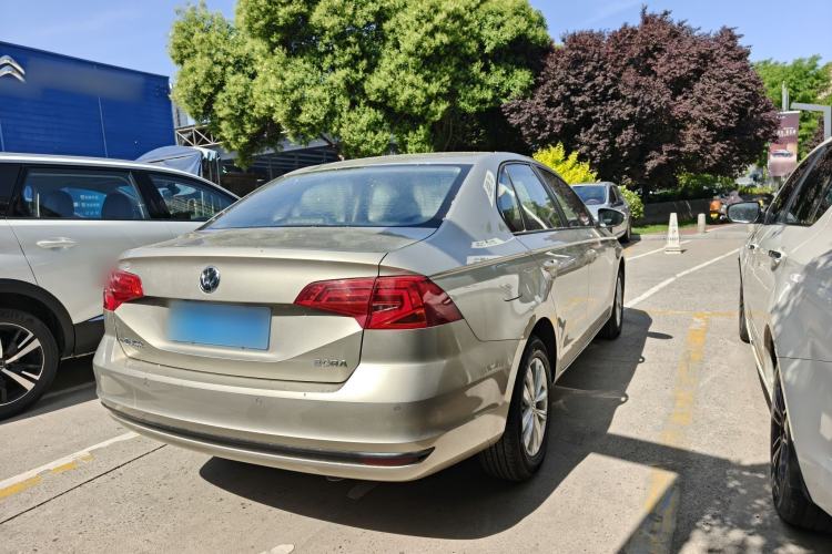 Used Volkswagen Bora 2018 1.5L Manual Fashion Model Exterior 5