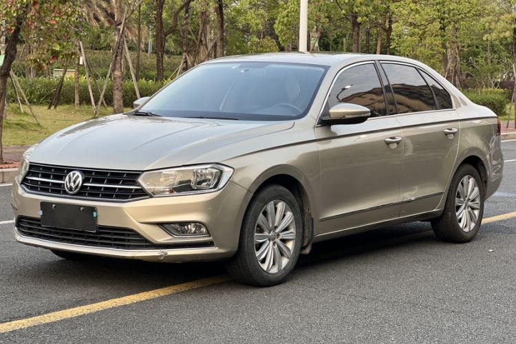 Used Volkswagen Bora 2018 1.5L Automatic Comfort Model Exterior 5
