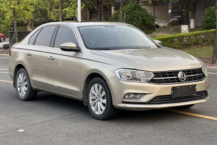 Used Volkswagen Bora 2018 1.5L Automatic Comfort Model Exterior 6