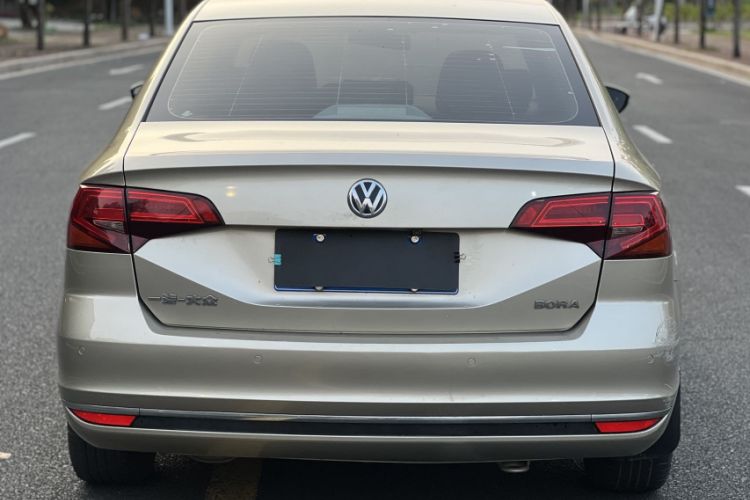 Used Volkswagen Bora 2018 1.5L Automatic Comfort Model Exterior 7