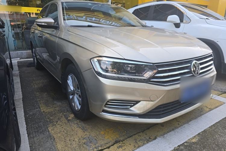 Used Volkswagen Bora 2018 1.5L Automatic Fashion Model Front Right 45 Deg