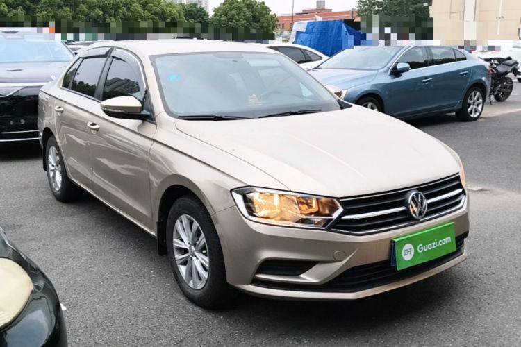 Used Volkswagen Bora 2018 1.5L Automatic Fashion Model Front Right 45 Deg
