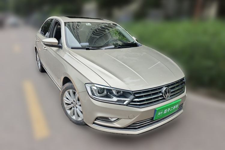 Used Volkswagen Bora 2018 1.5L Automatic Comfort Model Front Right 45 Deg
