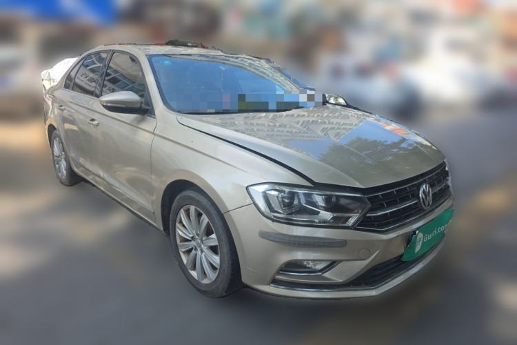 Used Volkswagen Bora 2018 1.5L Automatic Comfort Model Front Right 45 Deg