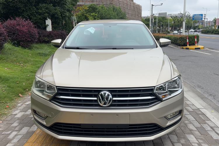 Used Volkswagen Bora 2018 1.5L Automatic Fashion Model Front