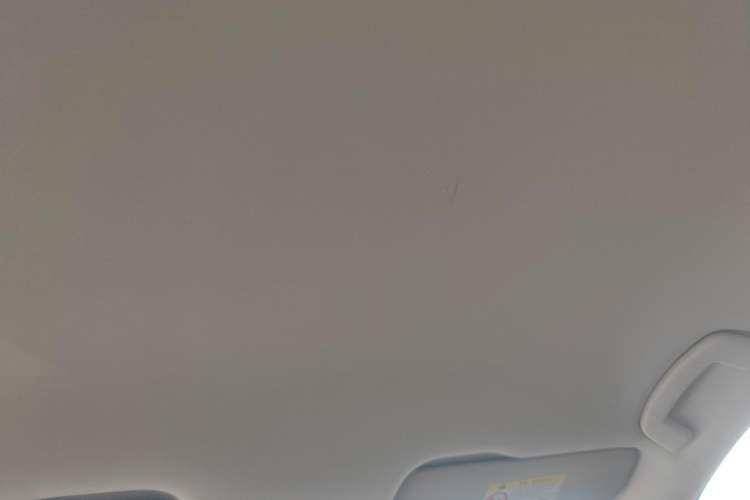 Used Volkswagen Bora 2018 1.5L Manual Fashion Model Headliner