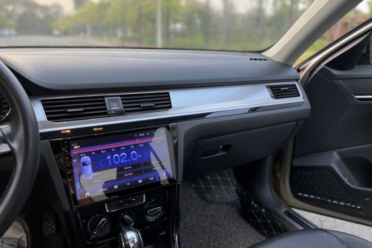 Used Volkswagen Bora 2018 1.5L Automatic Comfort Model Interior 3