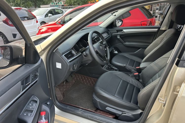 Used Volkswagen Bora 2018 1.5L Automatic Comfort Model Interior 3