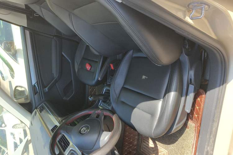 Used Volkswagen Bora 2018 1.5L Manual Fashion Model Left Front Seat