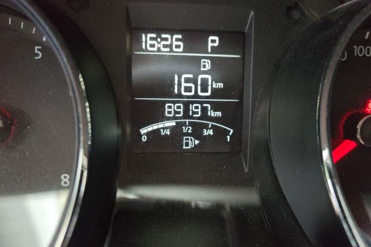 Used Volkswagen Bora 2018 1.5L Automatic Comfort Model Odometer Close Up