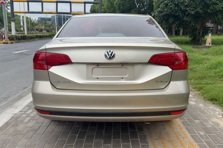 Used Volkswagen Bora 2018 1.5L Automatic Fashion Model Rear