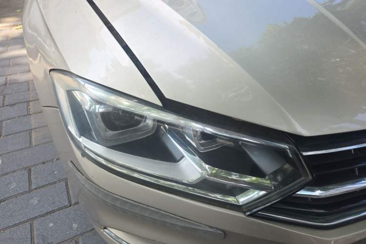 Used Volkswagen Bora 2018 1.5L Automatic Comfort Model Right Front Headlight