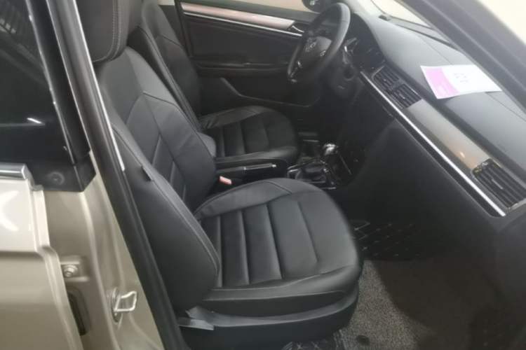 Used Volkswagen Bora 2018 1.5L Automatic Comfort Model Right Front Seat