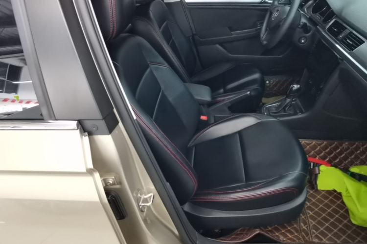 Used Volkswagen Bora 2018 1.5L Automatic Fashion Model Right Front Seat