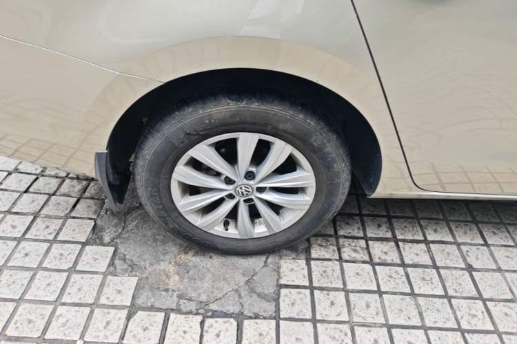 Used Volkswagen Bora 2018 1.5L Automatic Fashion Model Right Rear Wheel Hub
