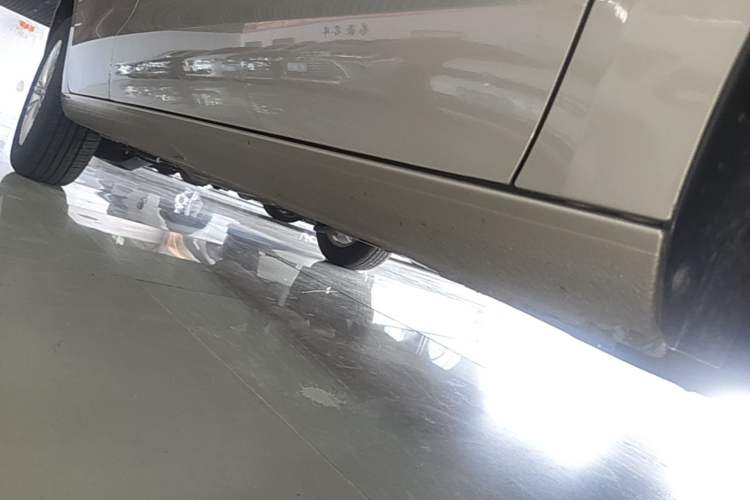 Used Volkswagen Bora 2018 1.5L Automatic Fashion Model Right Side Sill