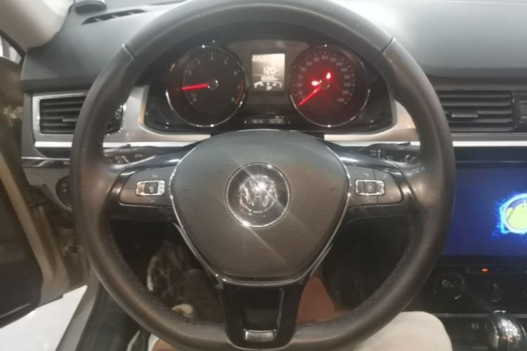 Used Volkswagen Bora 2018 1.5L Automatic Comfort Model Steering Wheel