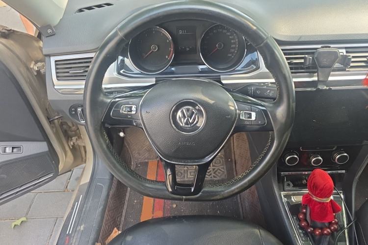 Used Volkswagen Bora 2018 1.5L Automatic Comfort Model Steering Wheel