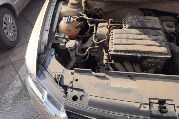 Used Volkswagen Bora 2018 1.5L Manual Comfort Model Engine Bay Right