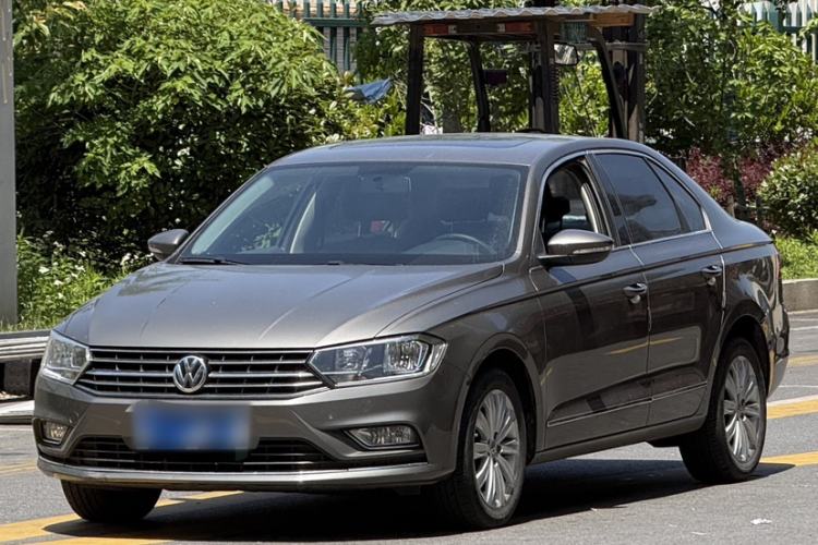Used Volkswagen Bora 2018 1.5L Automatic Comfort Model Exterior 7