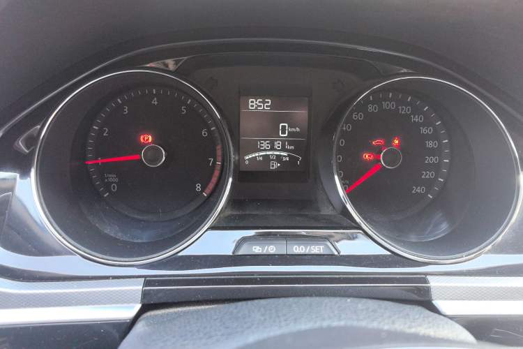 Used Volkswagen Bora 2018 1.5L Manual Comfort Model Odometer Close Up