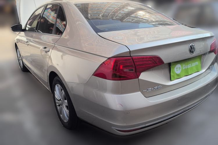 Used Volkswagen Bora 2018 1.5L Manual Comfort Model Rear Left 45 Deg