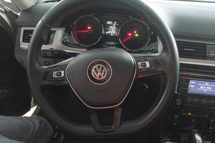 Used Volkswagen Bora 2018 1.5L Automatic Comfort Model Steering Wheel