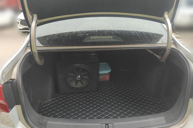 Used Volkswagen Bora 2018 1.5L Manual Comfort Model Trunk
