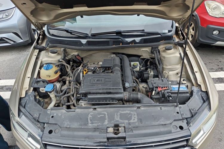 Used Volkswagen Bora 2018 230TSI DSG Comfort Model Engine Bay