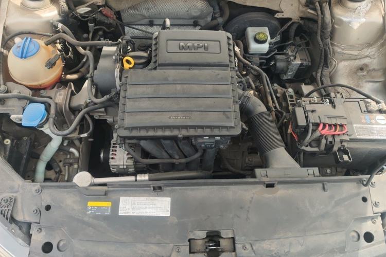 Used Volkswagen Bora 2018 1.5L Automatic Fashion Model Engine Bay