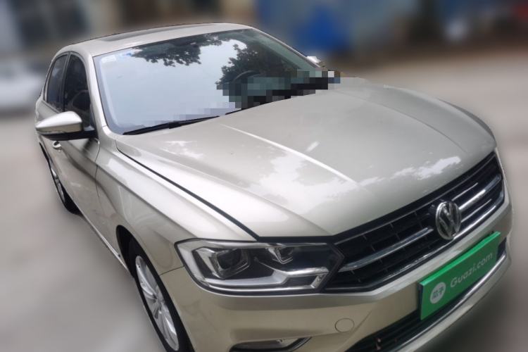 Used Volkswagen Bora 2018 1.5L Automatic Comfort Model Front Right 45 Deg