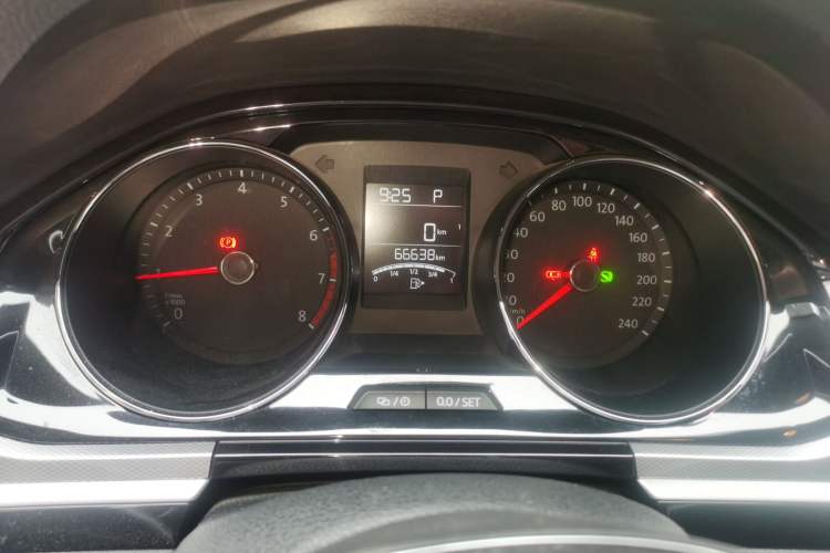 Used Volkswagen Bora 2018 1.5L Automatic Comfort Model Instrument Cluster