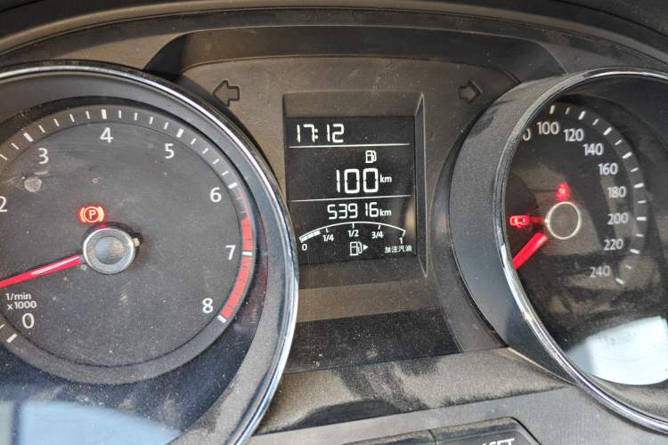 Used Volkswagen Bora 2018 1.5L Manual Fashion Model Odometer Close Up