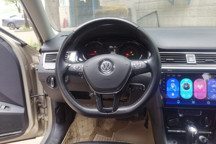 Used Volkswagen Bora 2018 1.5L Automatic Comfort Model Steering Wheel