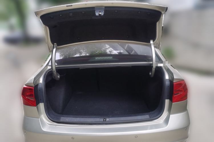 Used Volkswagen Bora 2018 1.5L Automatic Comfort Model Trunk