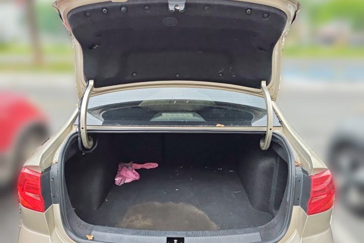 Used Volkswagen Bora 2018 230TSI DSG Comfort Model Trunk