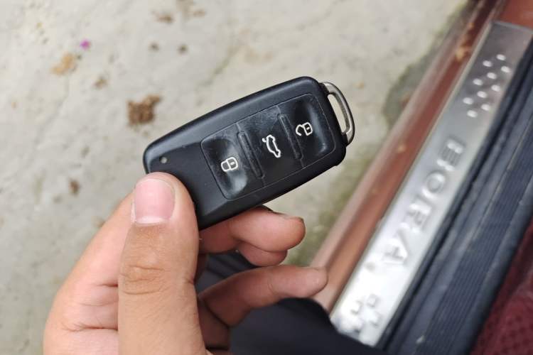 Used Volkswagen Bora 2018 1.5L Automatic Comfort Model Vehicle Key