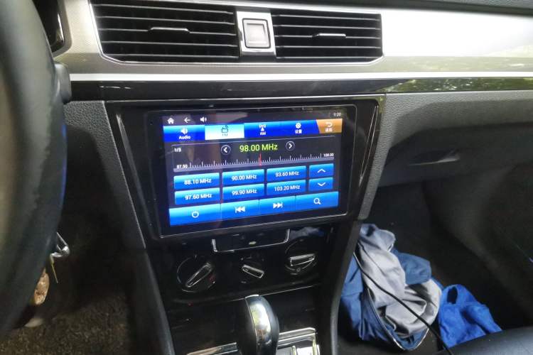 Used Volkswagen Bora 2018 1.5L Automatic Comfort Model Audio And AC Panel