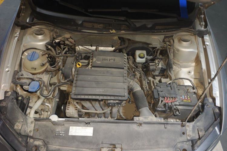 Used Volkswagen Bora 2018 1.5L Automatic Fashion Model Engine Bay