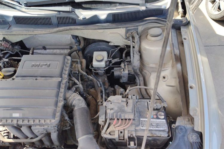 Used Volkswagen Bora 2018 1.5L Automatic Comfort Model Engine Bay Left