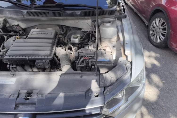 Used Volkswagen Bora 2018 1.5L Automatic Fashion Model Engine Bay Left