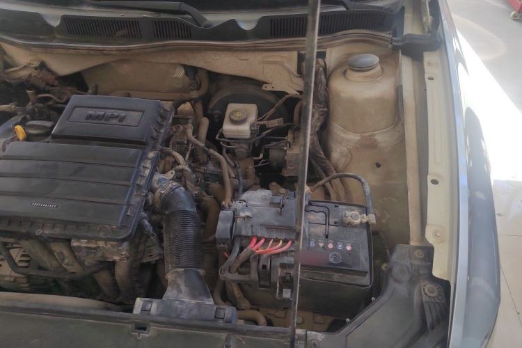 Used Volkswagen Bora 2018 1.5L Automatic Fashion Model Engine Bay Left