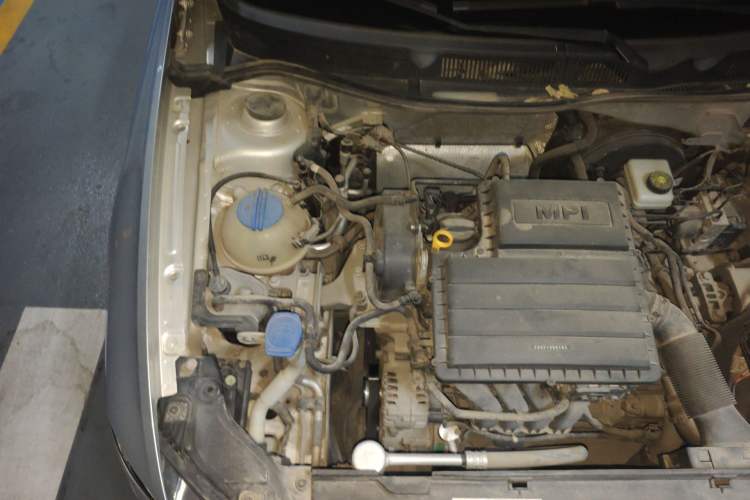 Used Volkswagen Bora 2018 1.5L Automatic Fashion Model Engine Bay Right
