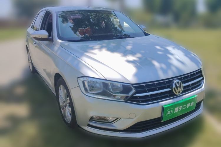 Used Volkswagen Bora 2018 1.5L Automatic Comfort Model Front Right 45 Deg