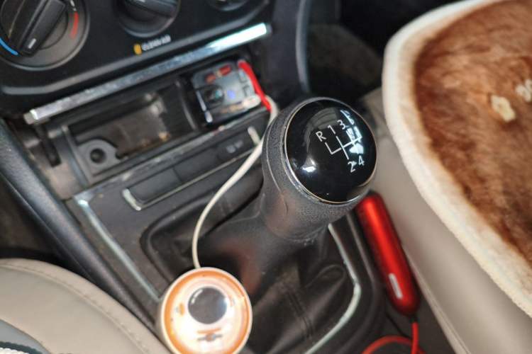 Used Volkswagen Bora 2018 1.5L Manual Fashion Model Gear Lever