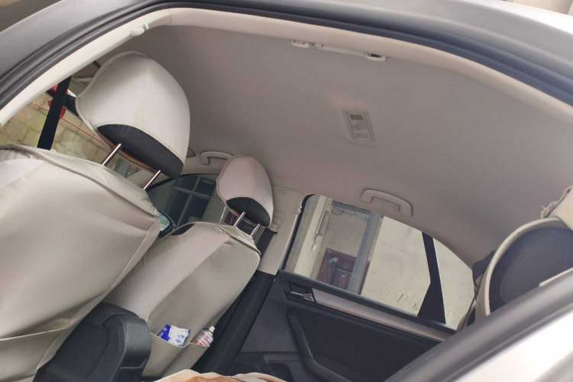 Used Volkswagen Bora 2018 1.5L Manual Fashion Model Headliner