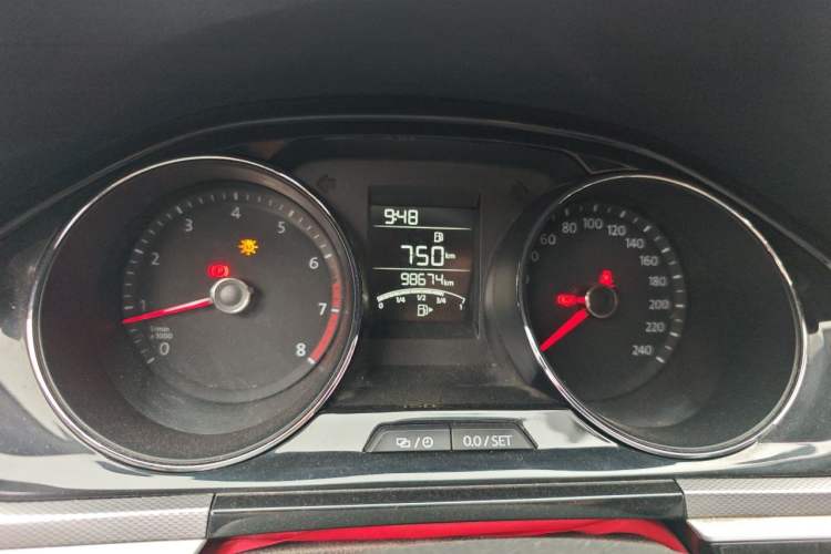 Used Volkswagen Bora 2018 1.5L Manual Comfort Model Instrument Cluster