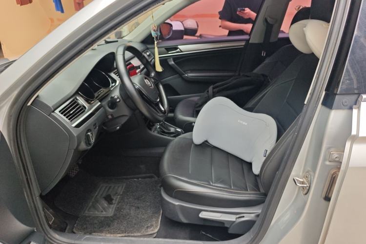 Used Volkswagen Bora 2018 1.5L Automatic Comfort Model Left Front Seat
