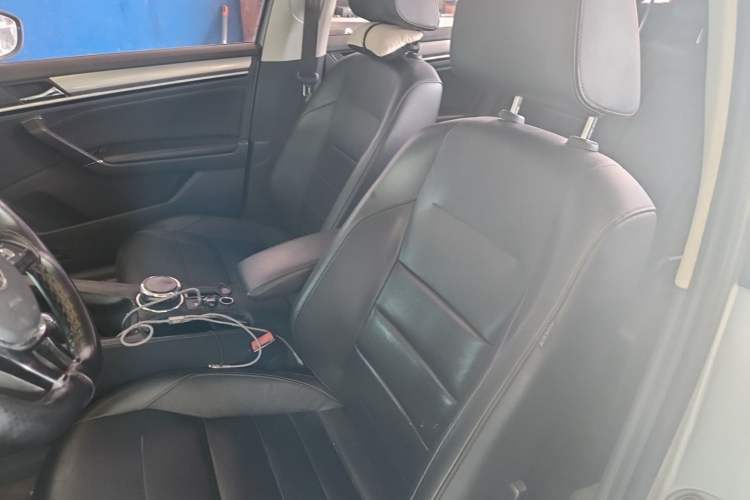 Used Volkswagen Bora 2018 1.5L Automatic Comfort Model Left Front Seat