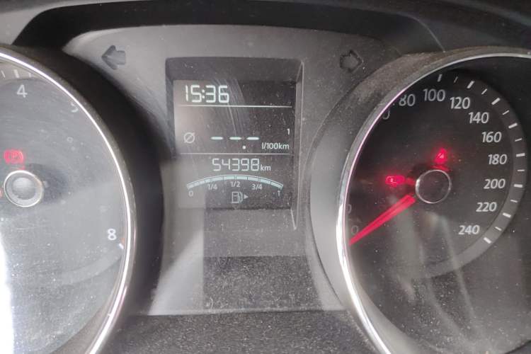 Used Volkswagen Bora 2018 1.5L Manual Fashion Model Odometer Close Up